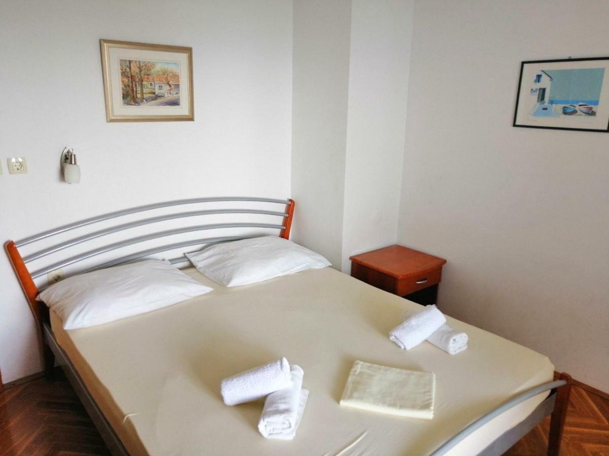 Apartments Villa Jadranka Marusici  Екстер'єр фото